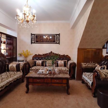 Mama Naxi Guesthouse Lijiang  Bagian luar foto