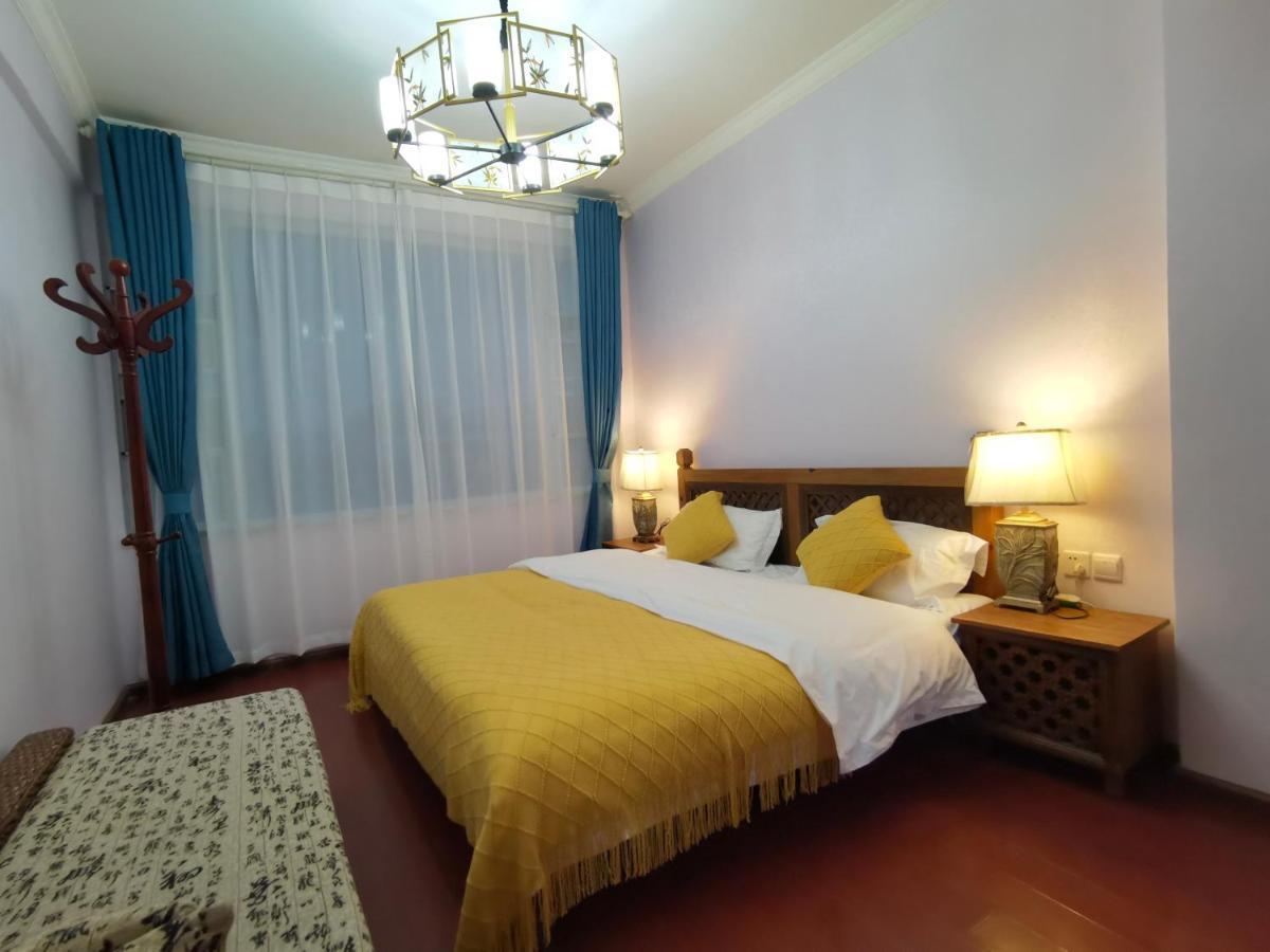 Mama Naxi Guesthouse Lijiang  Bagian luar foto