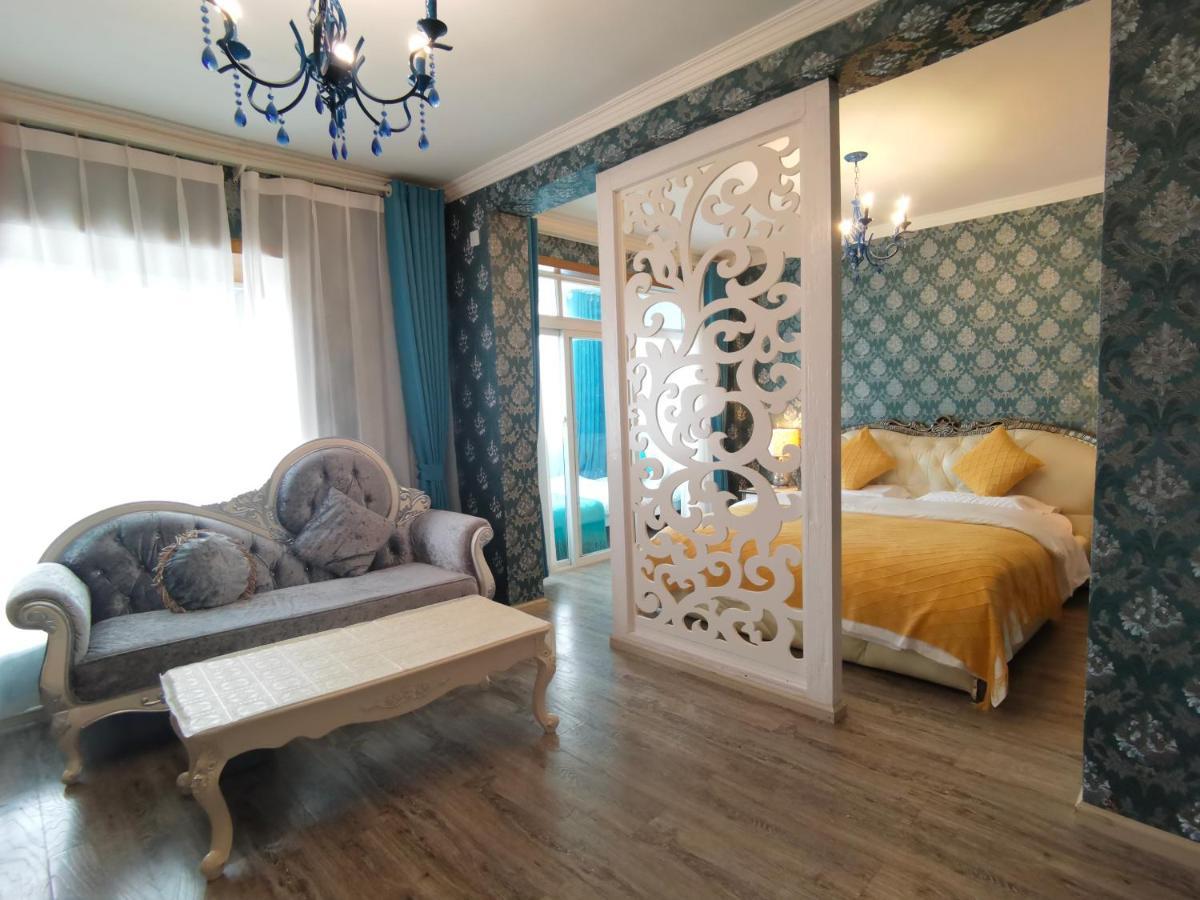 Mama Naxi Guesthouse Lijiang  Bagian luar foto