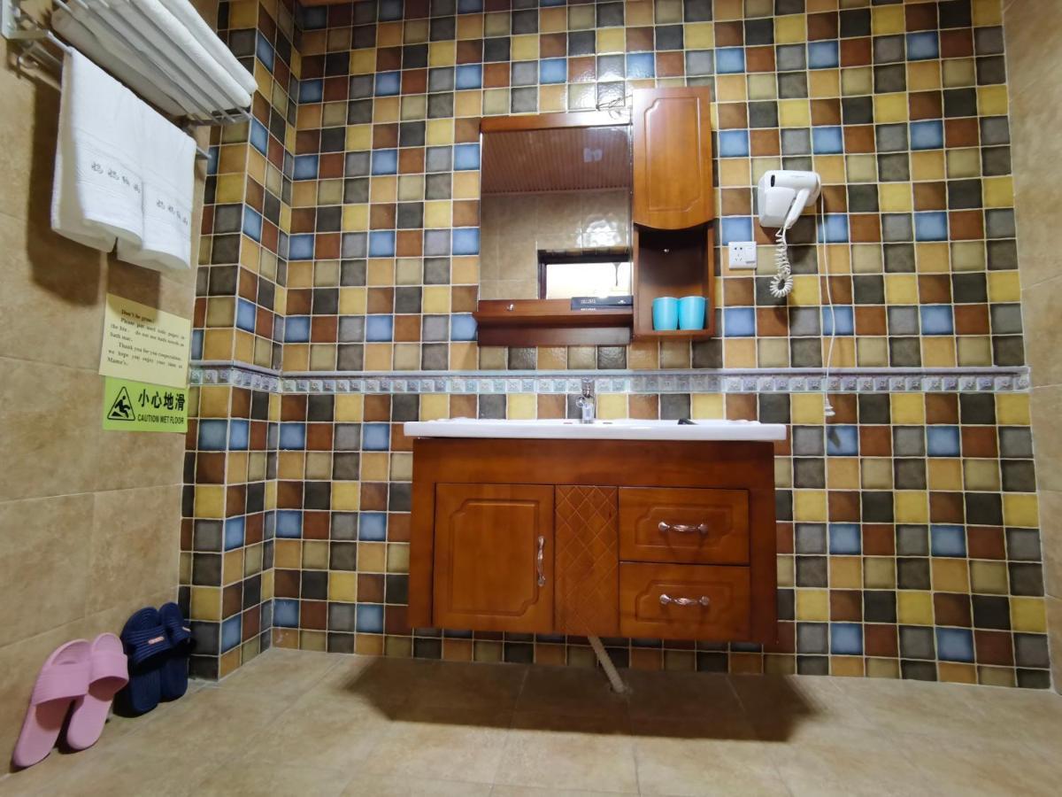 Mama Naxi Guesthouse Lijiang  Bagian luar foto