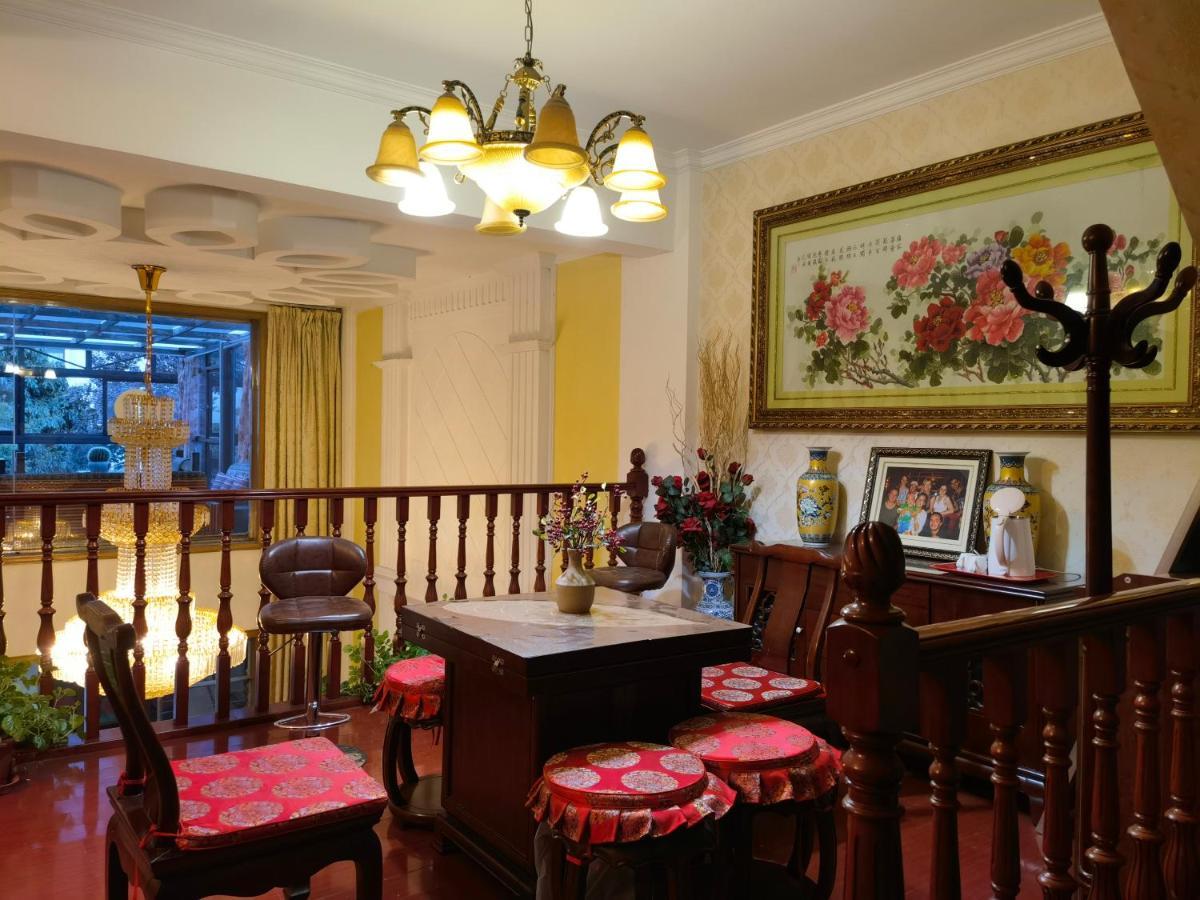 Mama Naxi Guesthouse Lijiang  Bagian luar foto